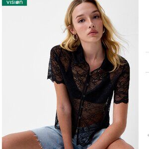Simons (Icone) - Small Stretch lace cropped boxy-fit blouse